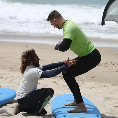 Getwet Surfcamp Ii بيت شباب