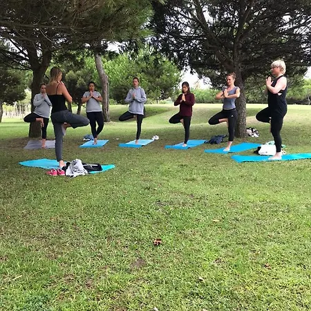 Getwet Surfcamp Ii بيت شباب