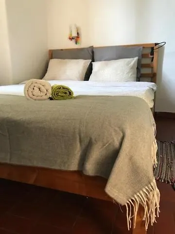 Getwet Surfcamp Ii Hostel Costa de Caparica